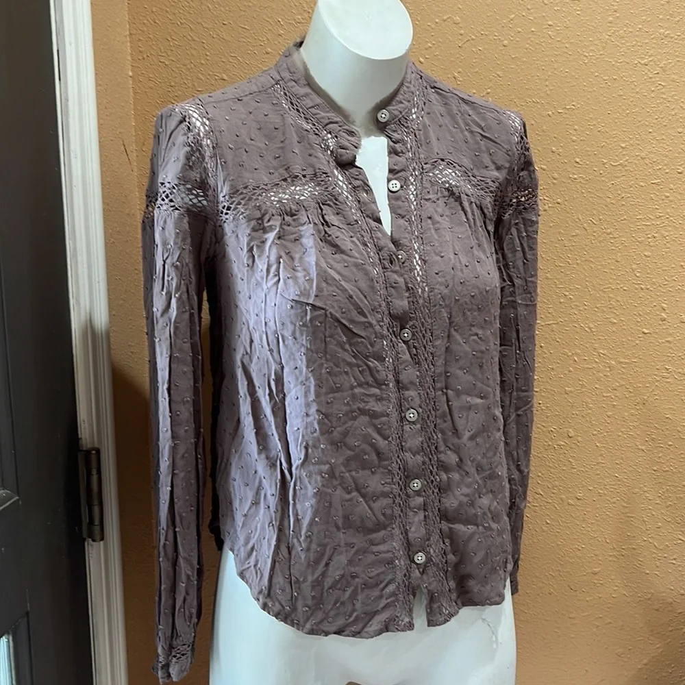 Free people light brown button up blouse - Picture 2 of 7